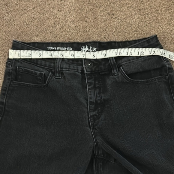 style and go curvy skinny leg black denim pants size 4 - Picture 8 of 12